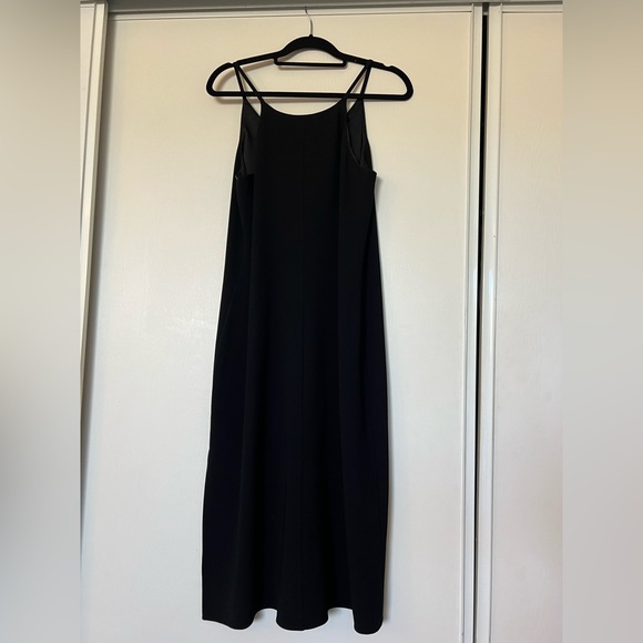 Kyun R Modern Crepe Theory LBD size 8 midi v neck slip dress with lining - Picture 3 of 9